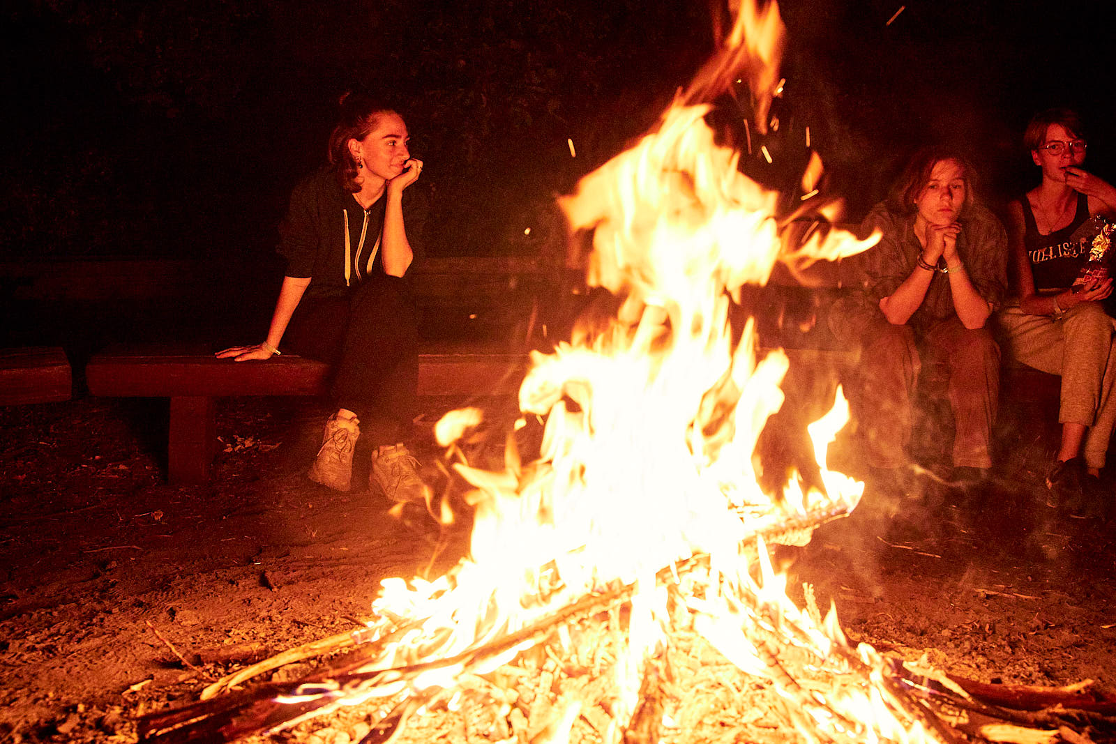 Lagerfeuer Feriencamp für Jugendliche in Niedersachsen